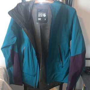 Mountain hardware Rain jacket green and purple